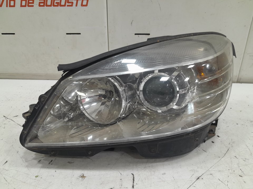 Faro izquierdo mercedes-benz clase c t-model c 200 cdi (204.201)