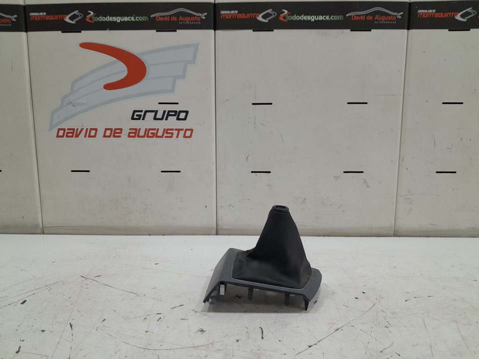 Guarnecidos palanca cambio hyundai i20 1.2
