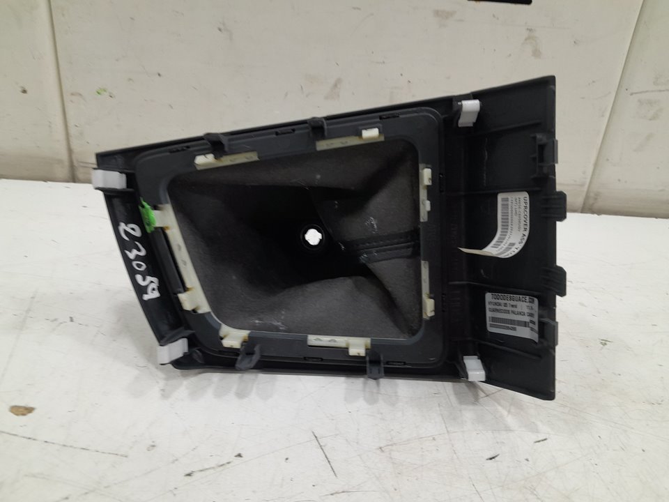 Guarnecidos palanca cambio hyundai i20 1.2