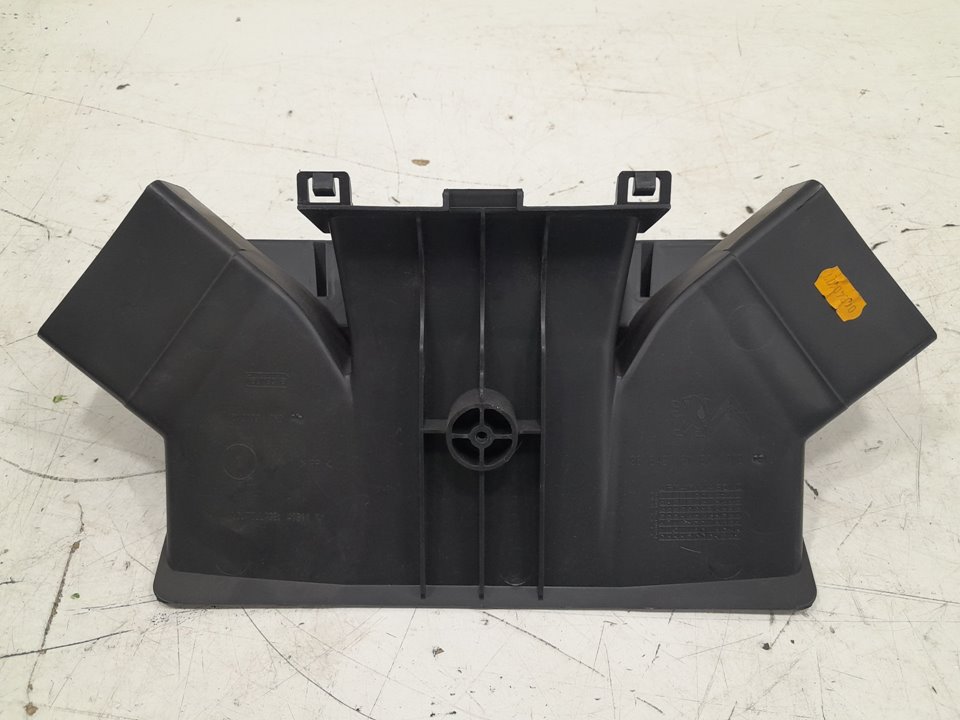 Canalizador de aire citroen c3 collection      09