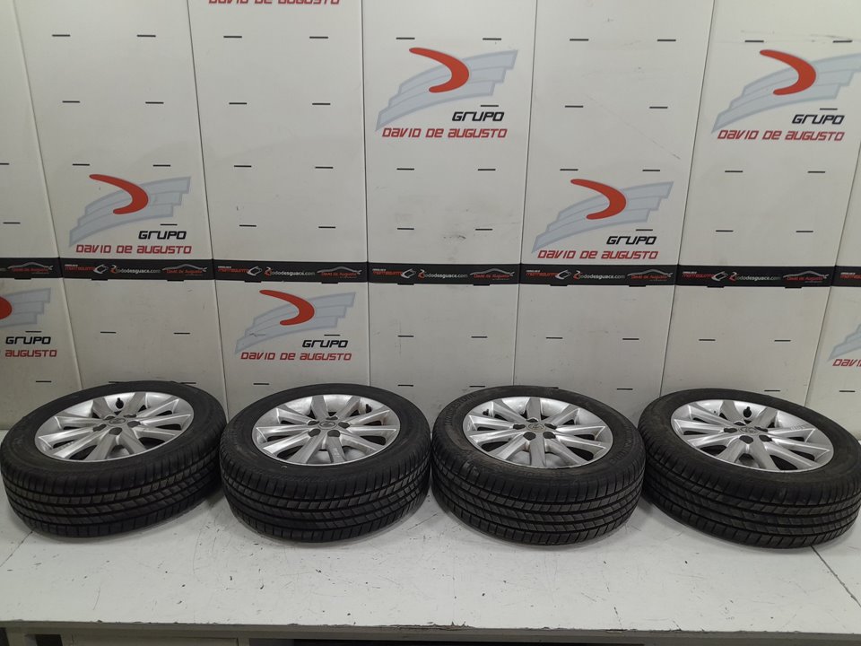Juego llantas con neumaticos lexus ct 200h (zwa10_)