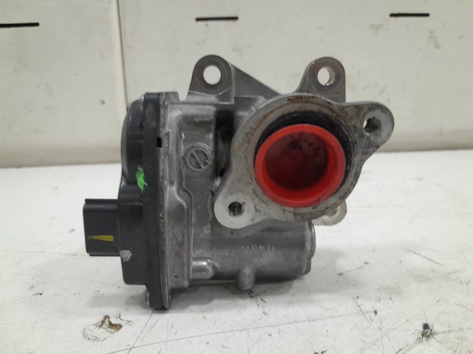 Valvula egr renault  master bus       0.11 - ... no identificado