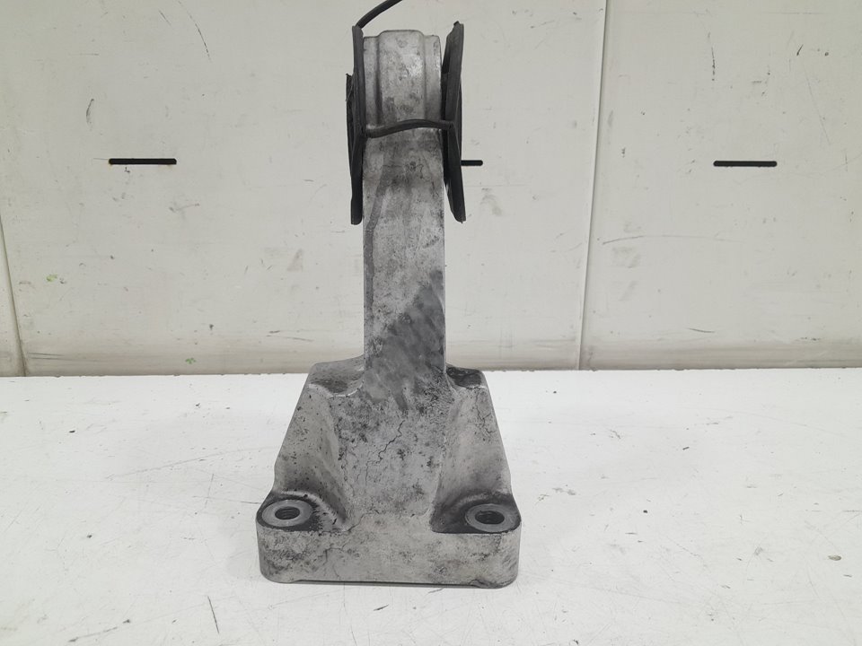 Taco motor renault  master bus       0.11 - ... no identificado