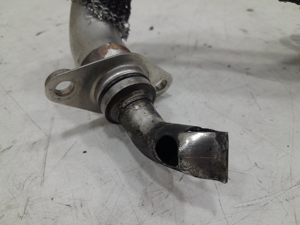 Tubo metalico egr renault  master bus       0.11 - ... no identificado