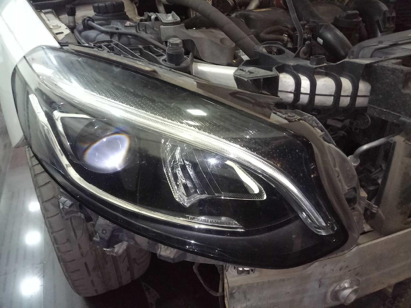 Faro derecho mercedes-benz clase b b 180 cdi  d (246.212)