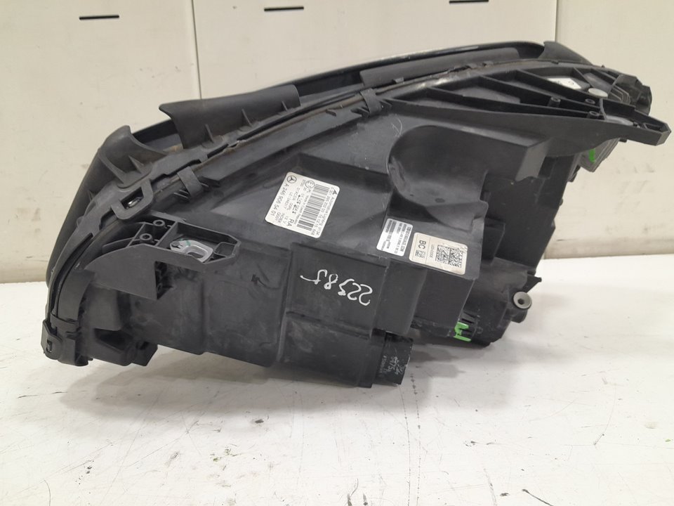 Faro derecho mercedes-benz clase b b 180 cdi  d (246.212)