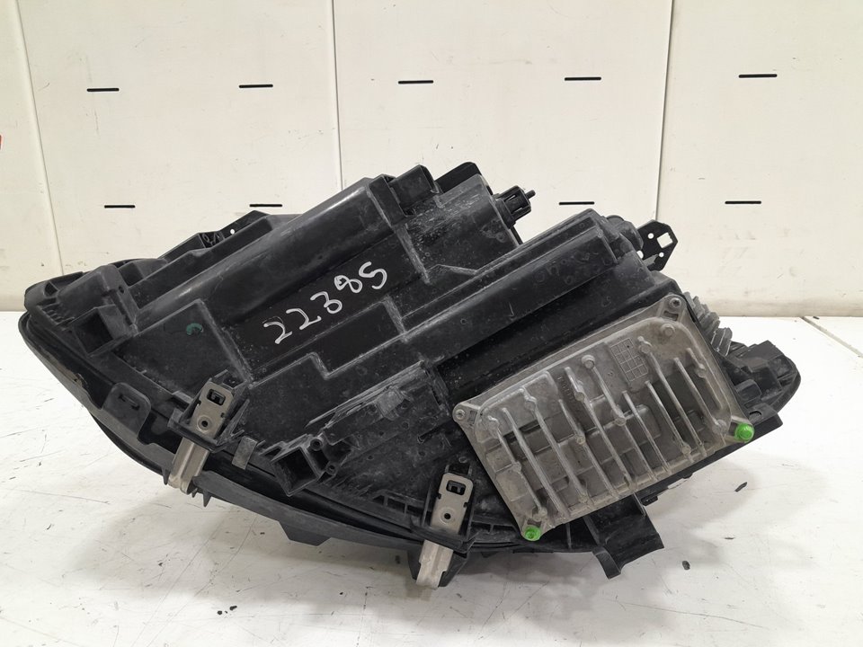 Faro derecho mercedes-benz clase b b 180 cdi  d (246.212)