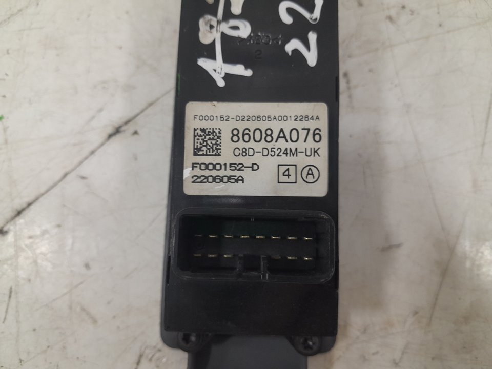 Mando elevalunas delantero izquierdo mitsubishi colt vi 1.1