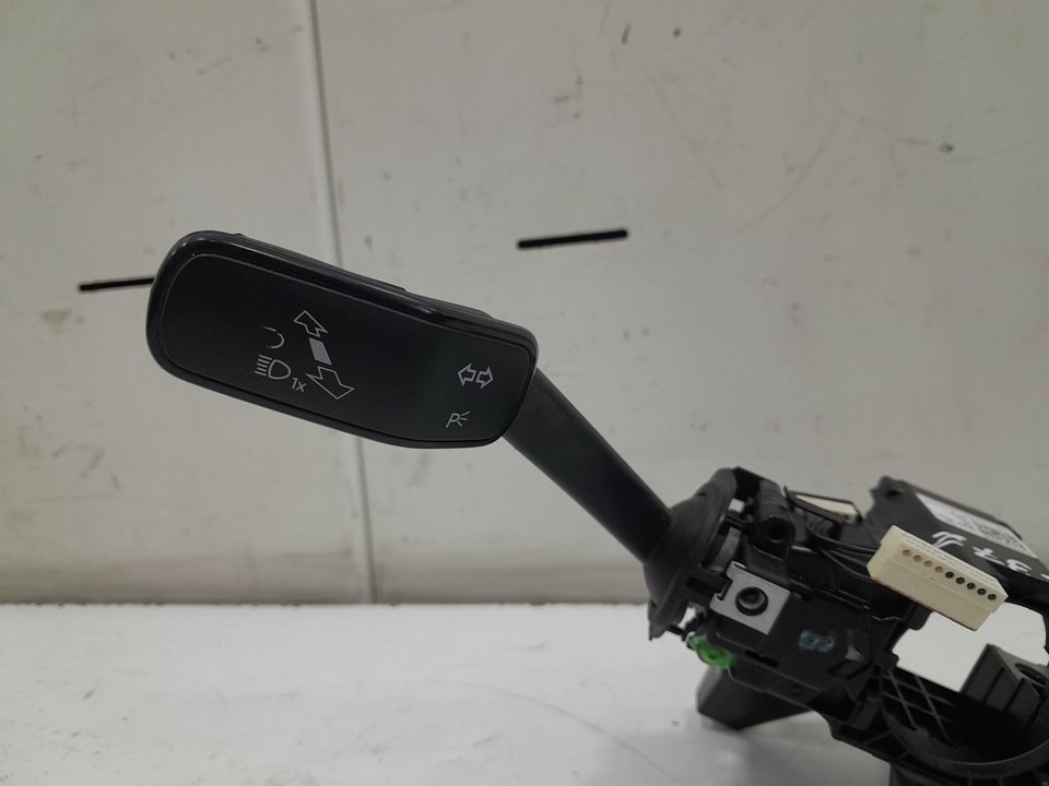 Mando intermitentes volkswagen passat variant (3g5