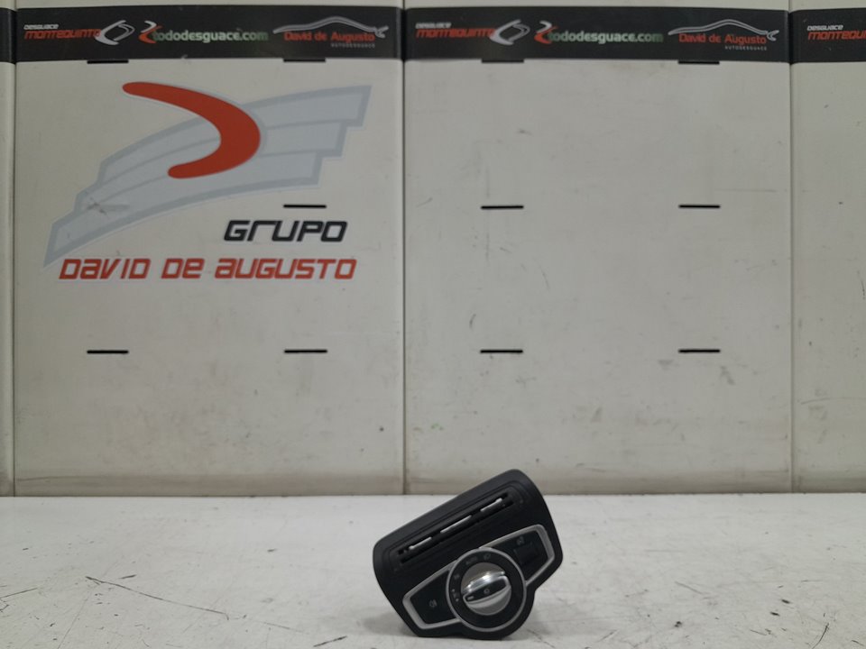 Mando luces mercedes-benz clase c c 200 d (205.007)