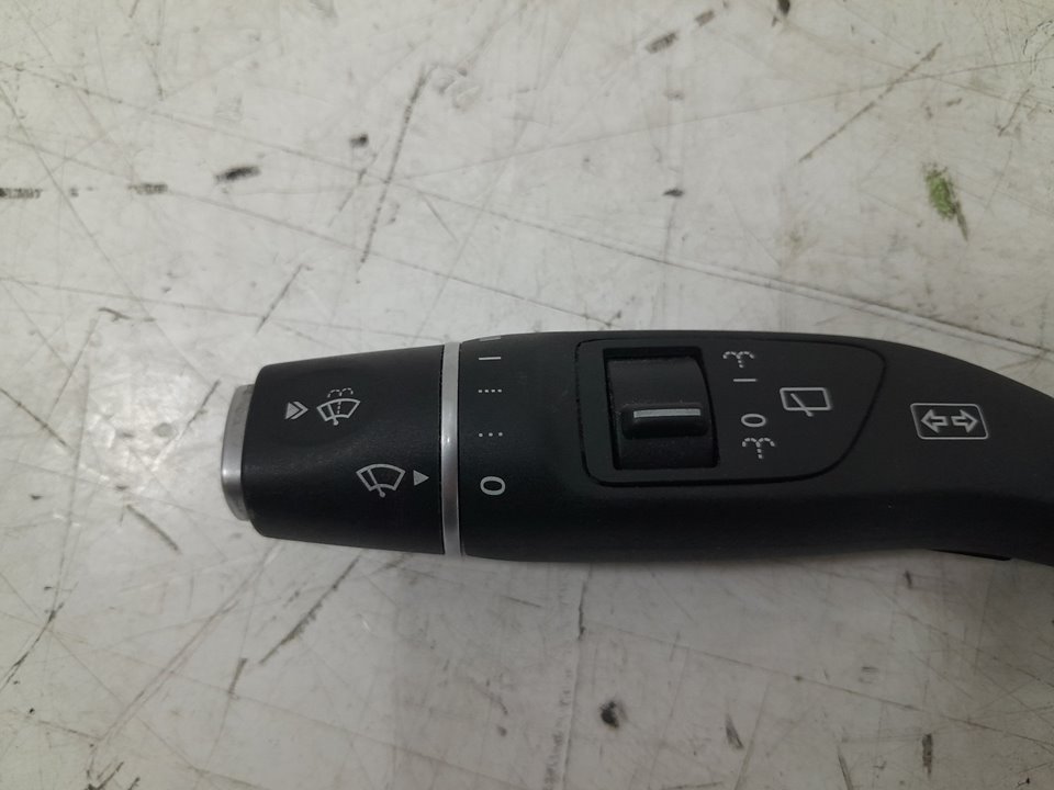 Mando intermitentes mercedes-benz clase c c 200 d (205.007)