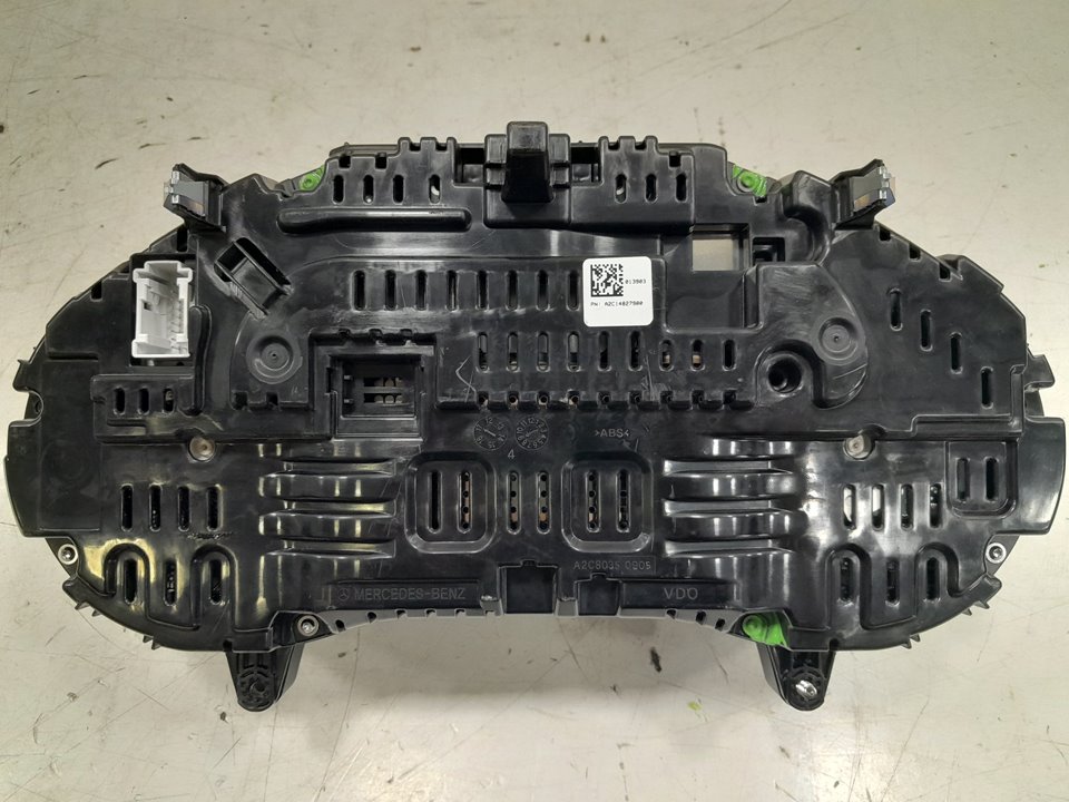 Cuadro instrumentos mercedes-benz clase c c 200 d (205.007)