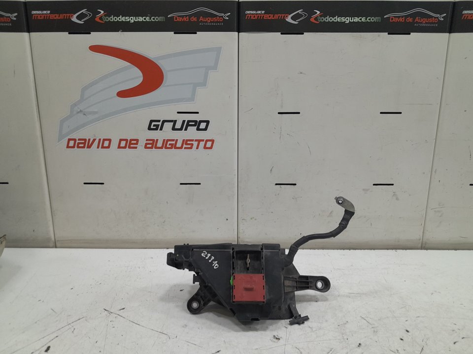 Caja reles / fusibles mercedes-benz clase c c 200 d (205.007)