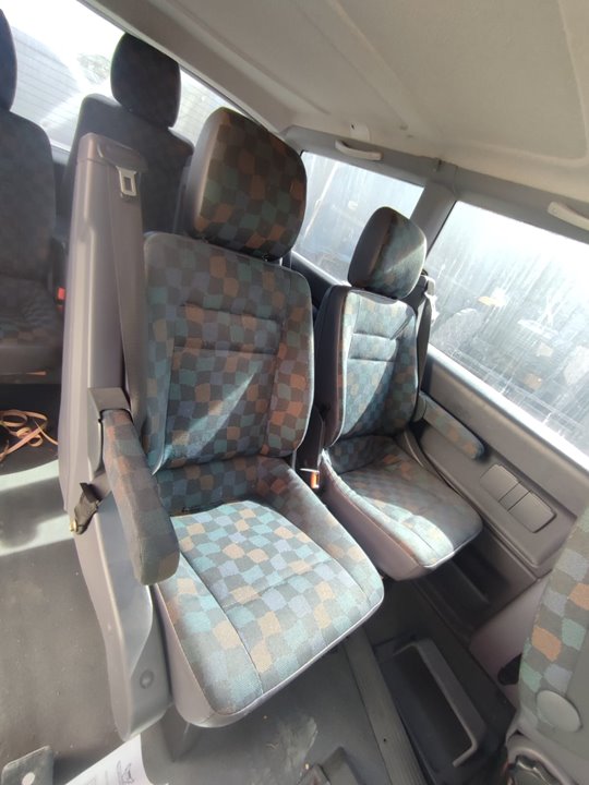 Airbag lateral trasero derecho vito   combi   (bm 638)