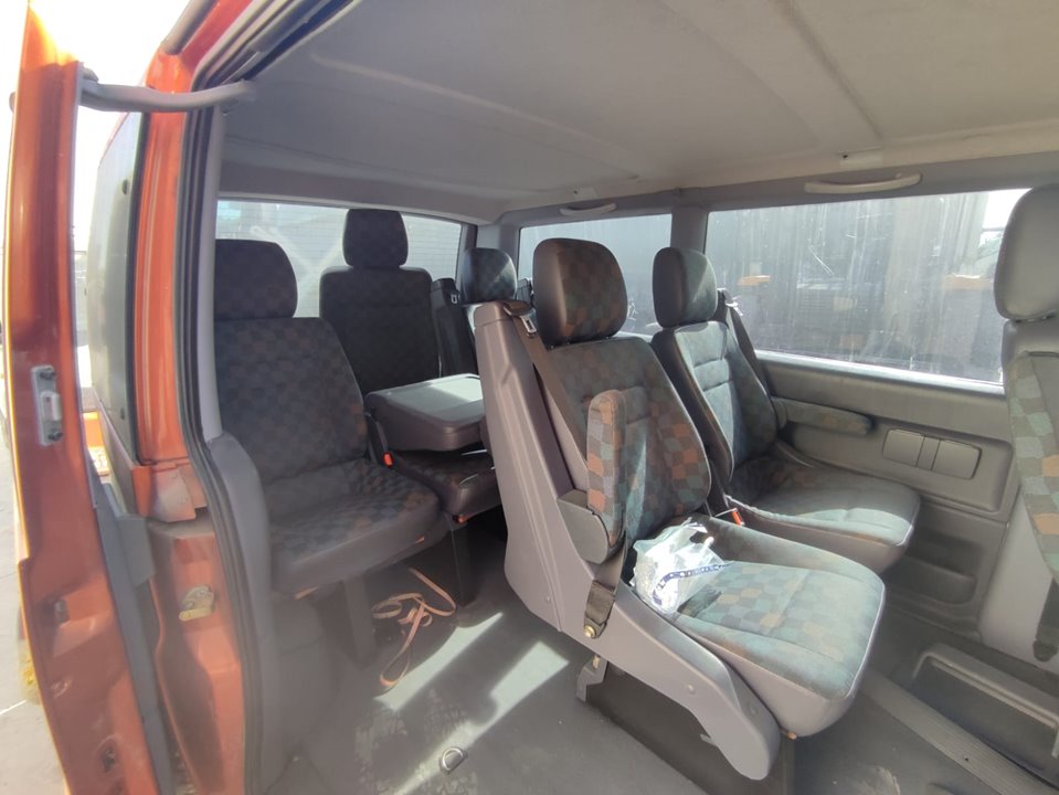 Airbag lateral trasero derecho vito   combi   (bm 638)