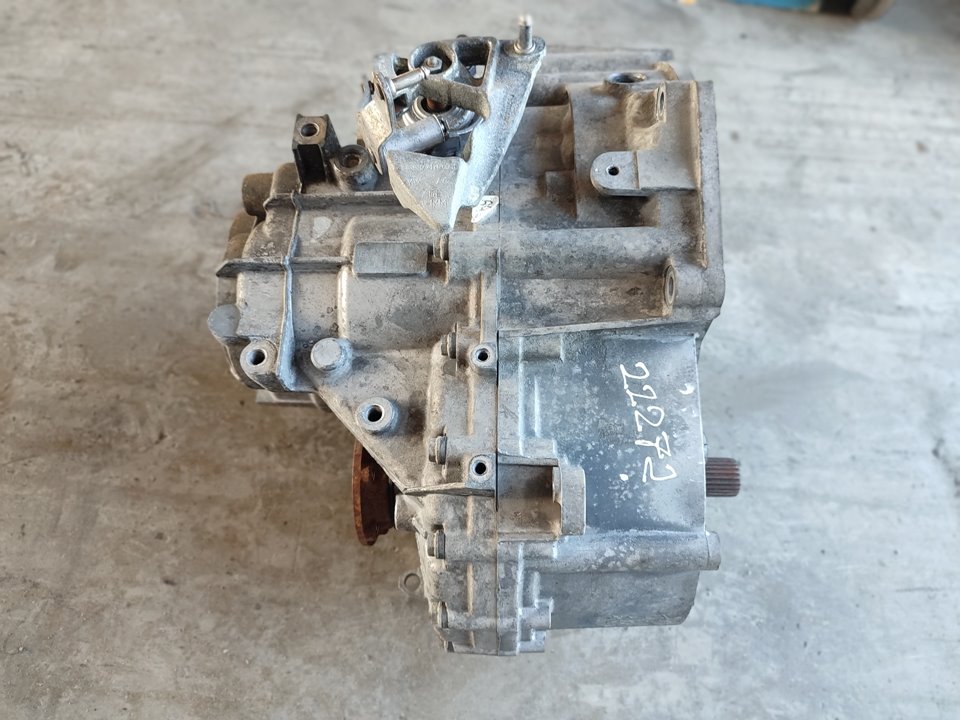 Caja cambios volkswagen golf v   berlina (1k1)       0.03 