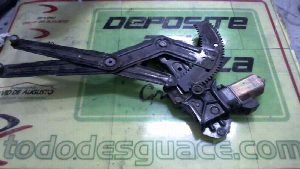 ELEVALUNAS DELANTERO DERECHO PEUGEOT 205 RALLYE 1987