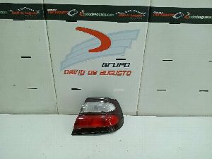 PILOTO TRASERO DERECHO NISSAN ALMERA (N15) 1999