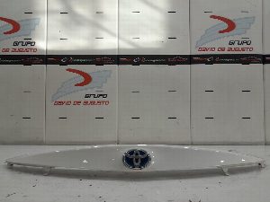 EMBELLECEDOR PORTON TRASERO TOYOTA AURIS 2019