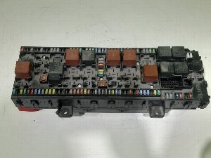 CAJA RELES / FUSIBLES RENAULT SERIE T 2017