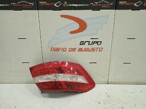 PILOTO TRASERO IZQUIERDO MERCEDES-BENZ