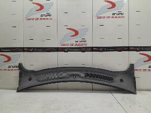 PLASTICO OVAN LAND ROVER DISCOVERY 2006