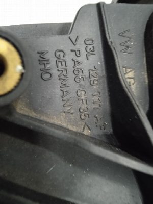 COLECTOR ADMISION AUDI Q5 (8R) 2012