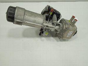 SOPORTE ENFRIADOR ACEITE MOTOR VOLKSWAGEN