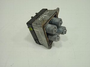 CAJA PRECALENTAMIENTO RENAULT T 520 2016
