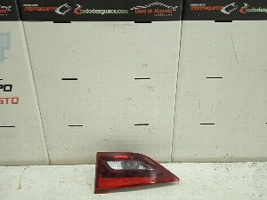 PILOTO INTERIOR TRASERO DERECHO TOYOTA AVENSIS 2016