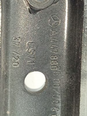 BISAGRA CAPO DERECHA MERCEDES-BENZ EQV -CLASE (447) 2020