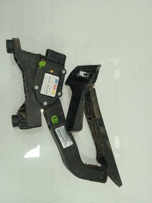 POTENCIOMETRO ACELERADOR HYUNDAI I40 2013