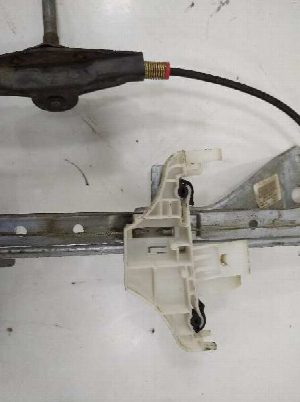 ELEVALUNAS TRASERO IZQUIERDO FORD FIESTA (CBK) 1991