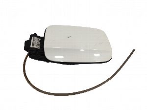 TAPA EXTERIOR COMBUSTIBLE AUDI Q3 (8U)
