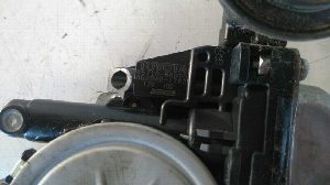 ELEVALUNAS DELANTERO DERECHO TOYOTA LAND CRUISER (J12)