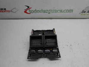 REJILLA AIRE CENTRAL PEUGEOT 407 SW 2005