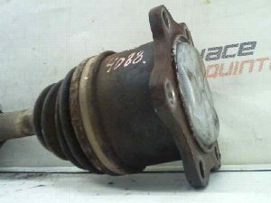 TRANSMISION DELANTERA DERECHA TOYOTA HILUX (KUN) 2002