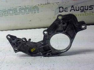 TAPA DISTRIBUCION MERCEDES VITO CAJA CERRADA 6.03 ->