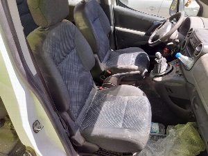 ASIENTO DELANTERO DERECHO PEUGEOT PARTNER KASTEN 2010