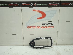 CARCASA CENTRAL DE RADIO Y CLIMA TOYOTA YARIS 2015