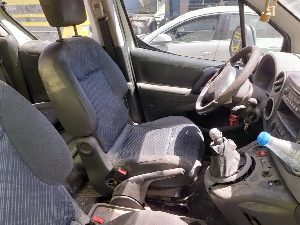 ASIENTO DELANTERO IZQUIERDO PEUGEOT PARTNER KASTEN 2010