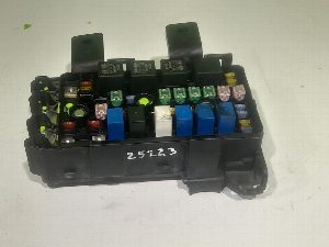CAJA RELES / FUSIBLES HYUNDAI SONATA (NF) 2007