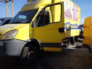 PUERTA DELANTERA IZQUIERDA IVECO DAILY CAJA ABIERTA 2007