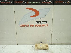 CAJA RELES / FUSIBLES LEXUS RX 2008