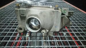 FARO IZQUIERDO FORD ORION 1992