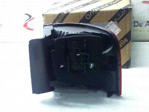 PILOTO TRASERO IZQUIERDO FIAT RECAMBIO ORIGINAL 2013