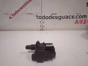 MANDO LIMPIA Y AUDIO RENAULT CLIO III 2008