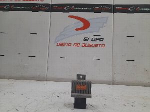 CAJA PRECALENTAMIENTO PEUGEOT 5008 2010