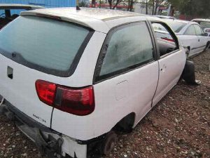 PILOTO TRASERO DERECHO INTERIOR SEAT IBIZA (6K1) 1999