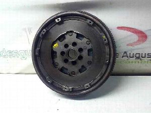 VOLANTE MOTOR NISSAN NV 200 (M20) 2009